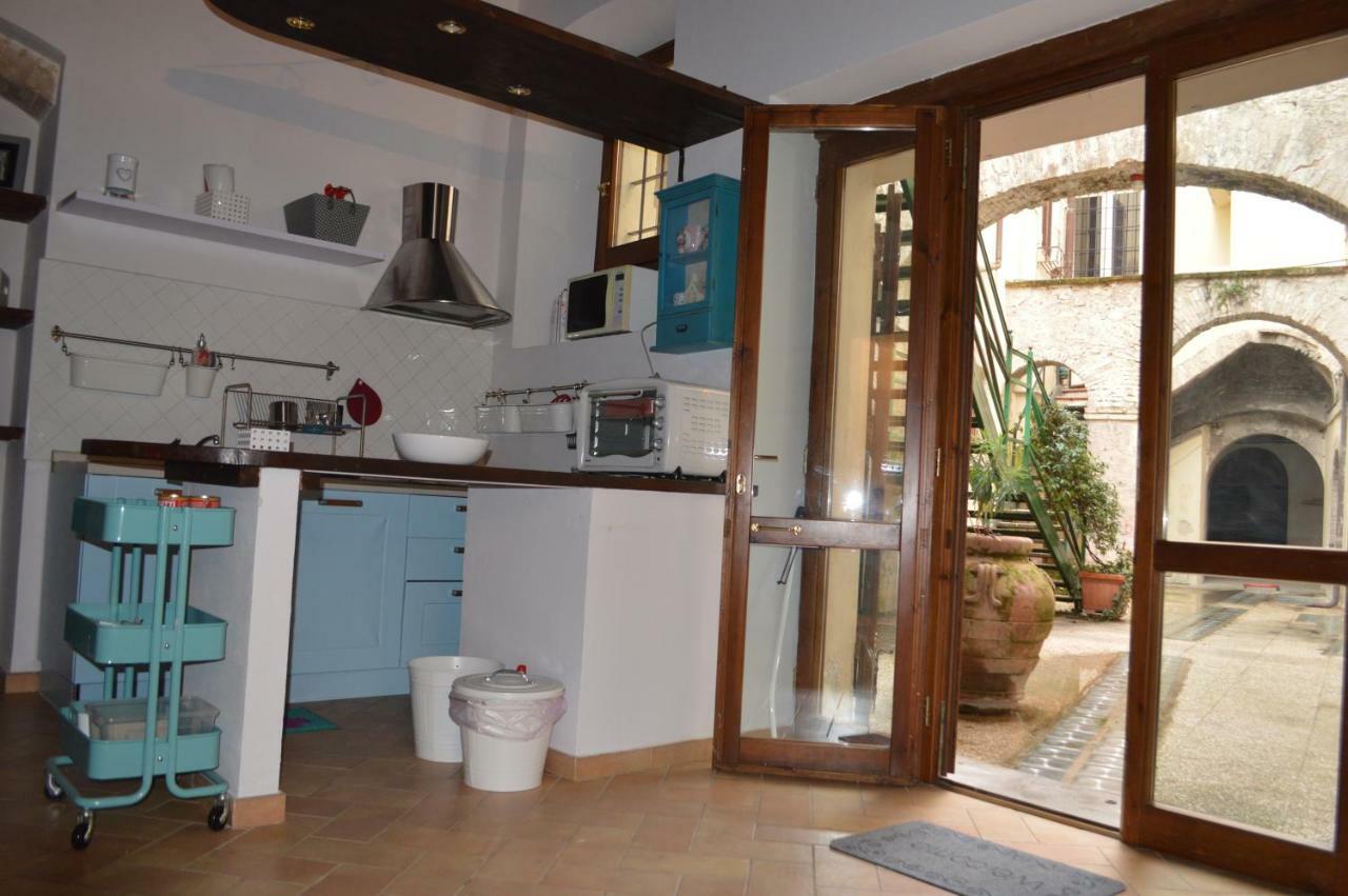 Appartamento In Centro Spolète Extérieur photo
